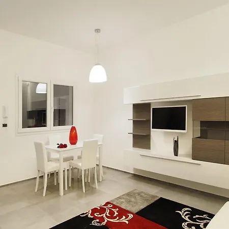 Quattro Palme מרינה די רגוזה