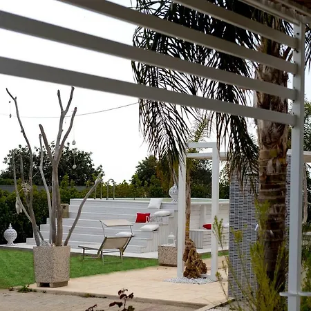 Quattro Palme מרינה די רגוזה